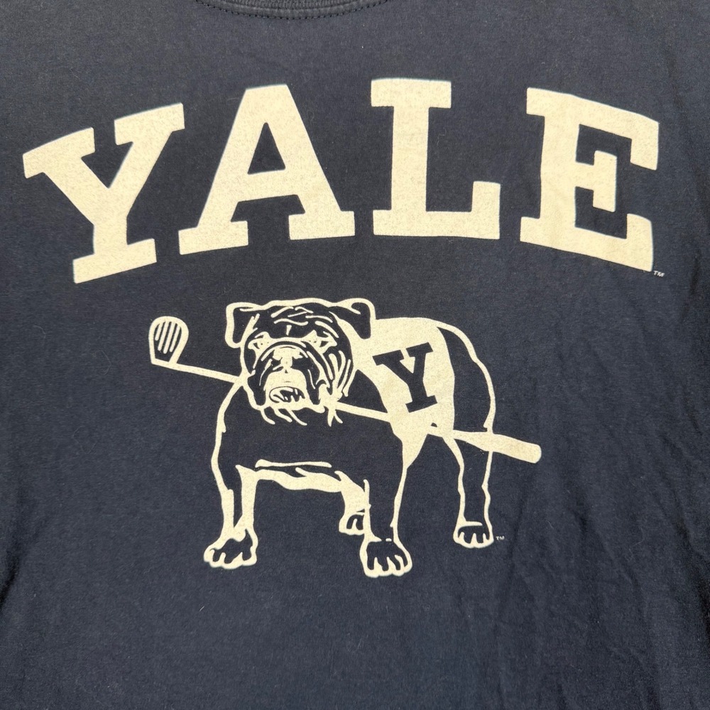 Yale University T-Shirt M Bulldog Golf Graphic Navy Blue Preppy Ivy Prepp y - Picture 2 of 7